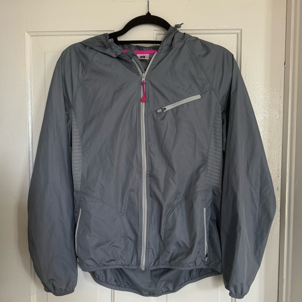 Layer 8 Women's Fitted Rain Coat grey small